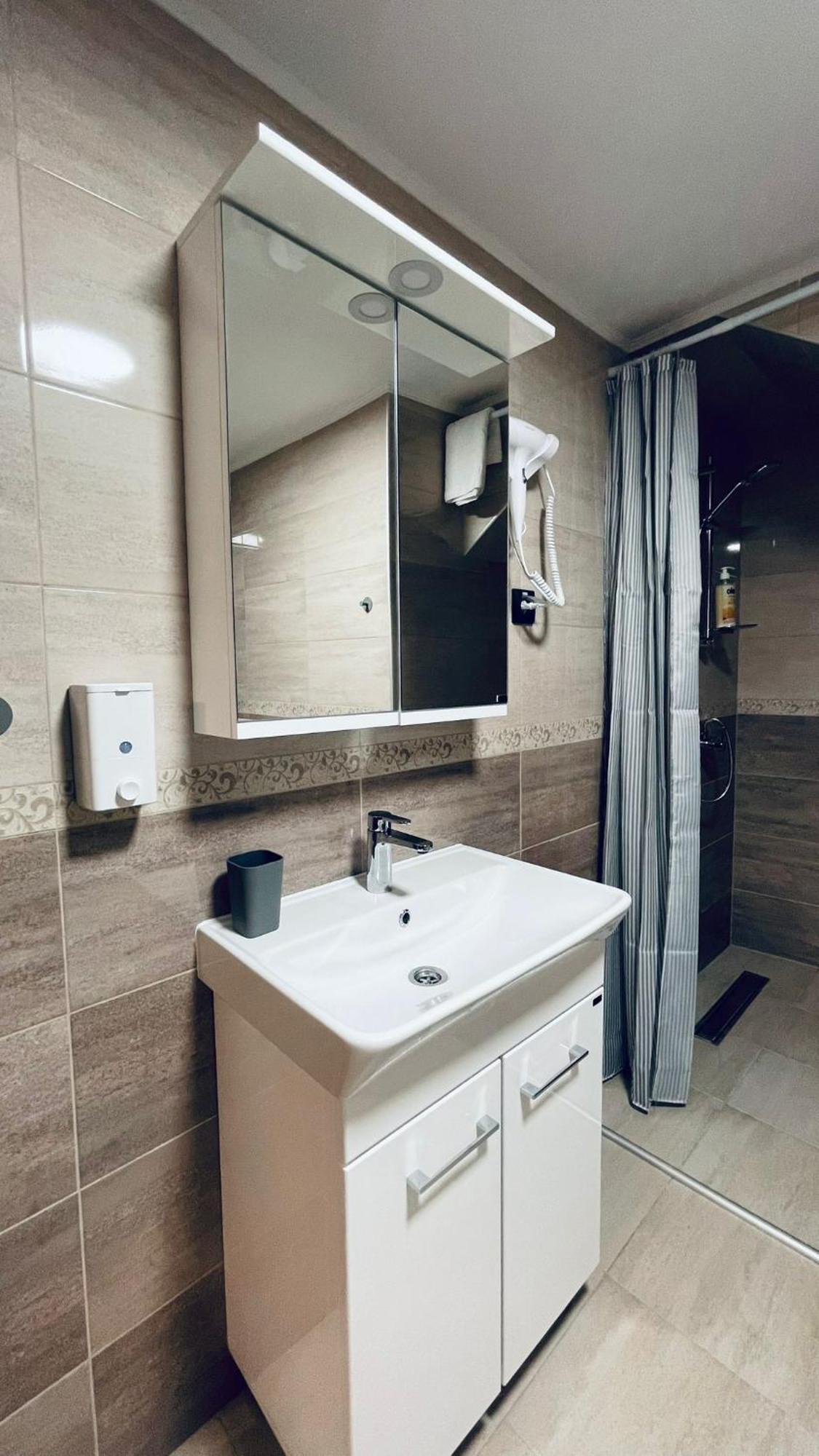 Kollar D Guest House - Prenociste Rooms Σουμπότικα Εξωτερικό φωτογραφία