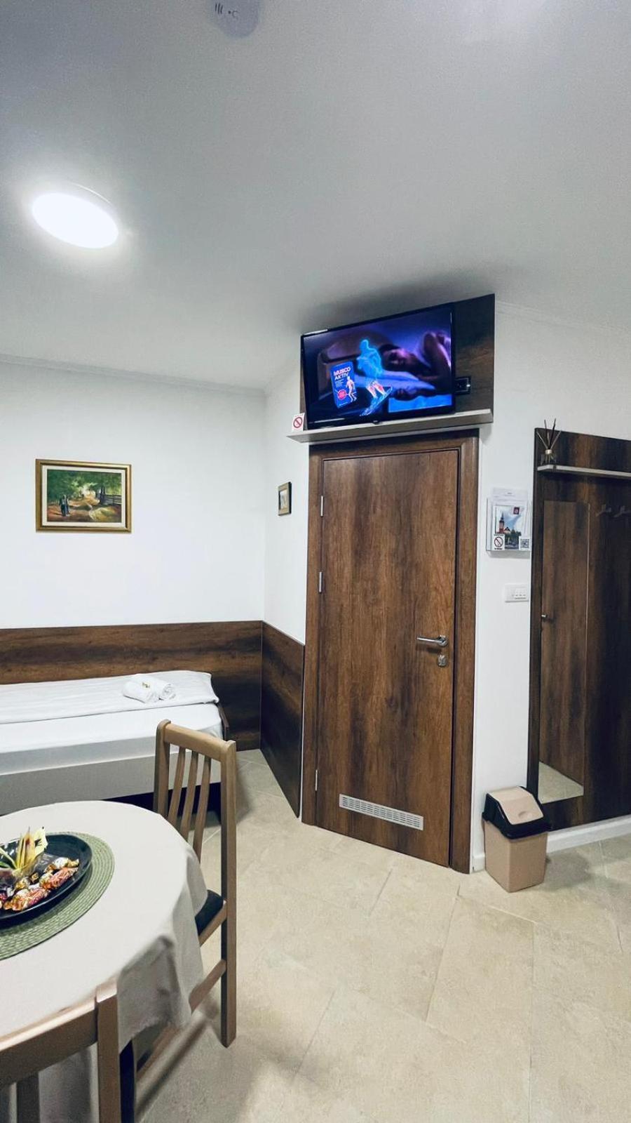Kollar D Guest House - Prenociste Rooms Σουμπότικα Εξωτερικό φωτογραφία